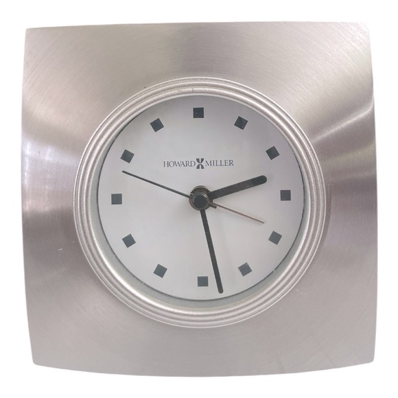 Howard Miller Table Alarm Clock 645-420 Working
Condition - Picture 1 of 9